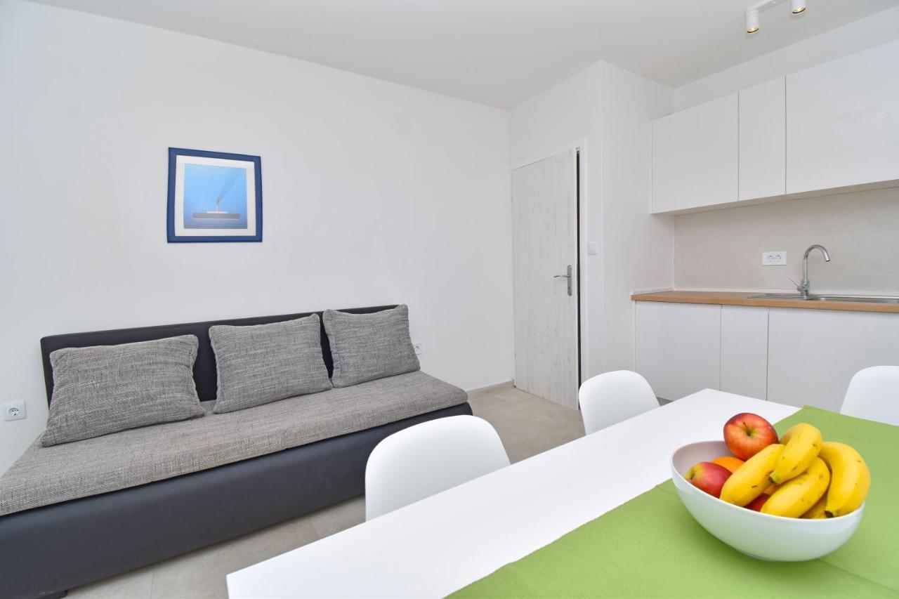 Apartments Despot Tučepi Buitenkant foto