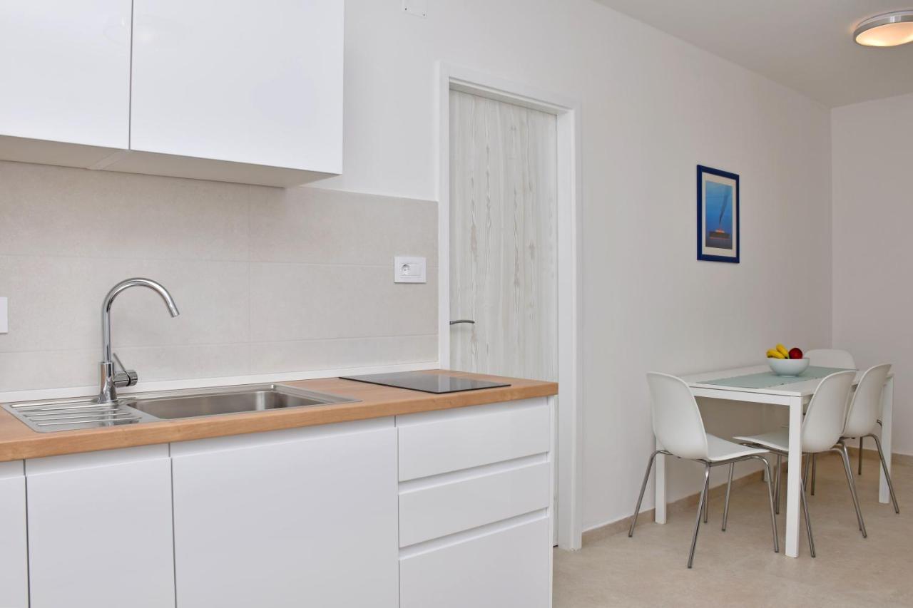 Apartments Despot Tučepi Buitenkant foto